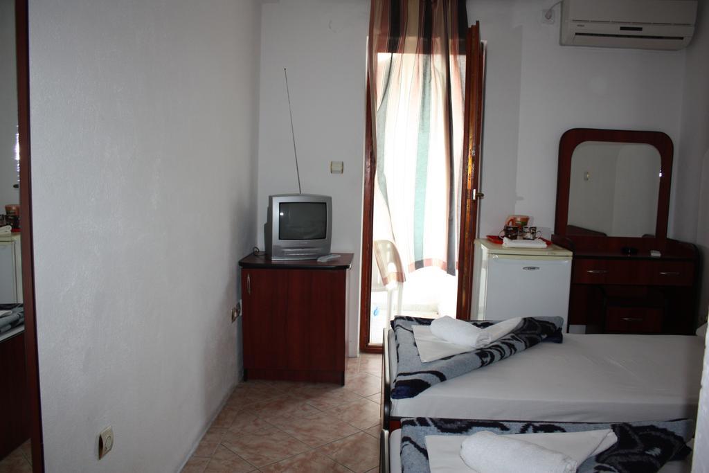 Rio 3* Budva